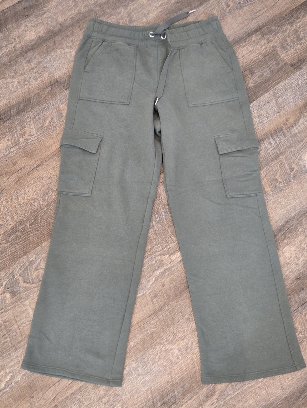 Calvin Klein performance cargo pants, Medium